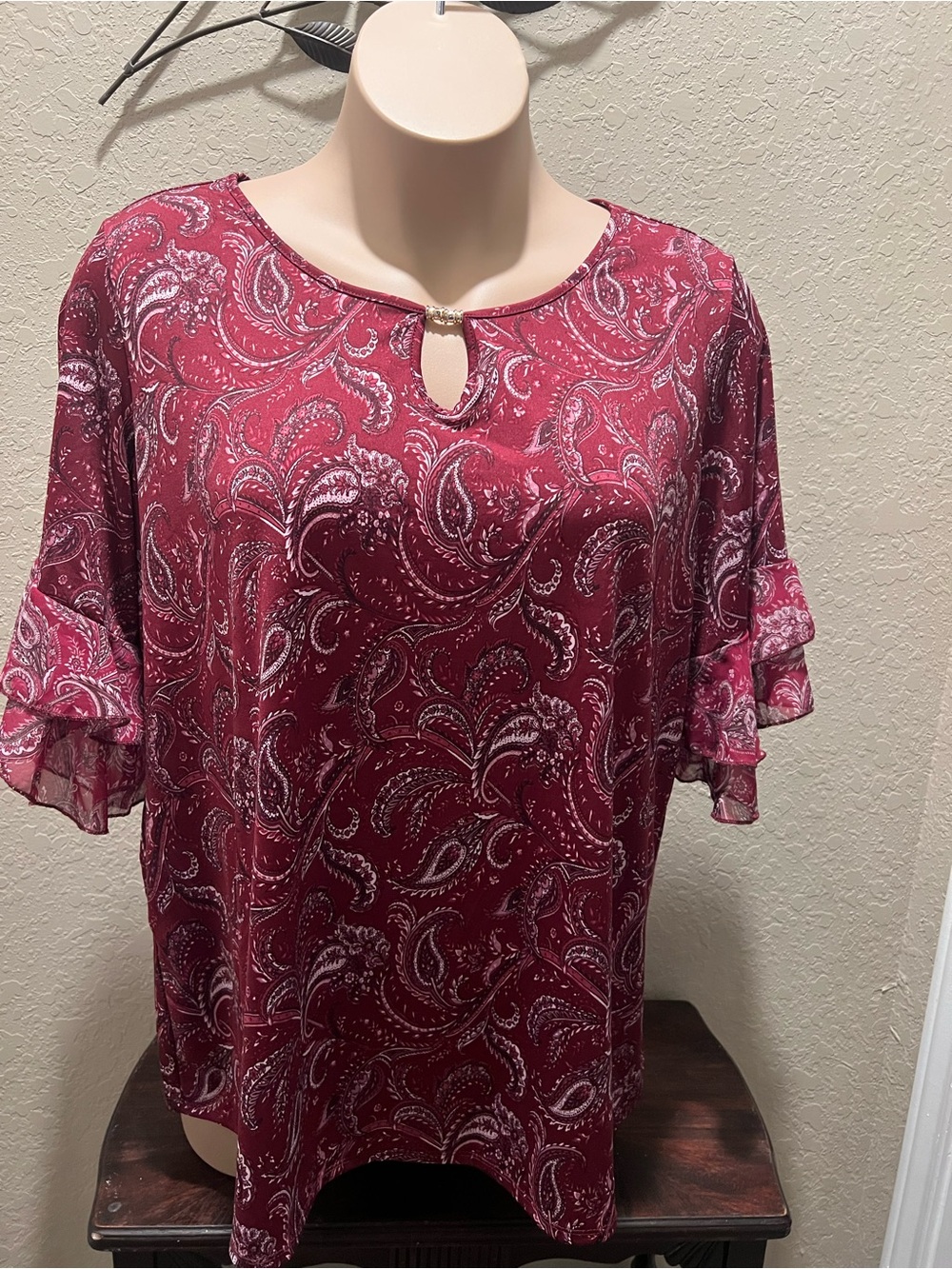 Perseption Burgundy Paisley Keyhole Ruffle Sleeve Blouse